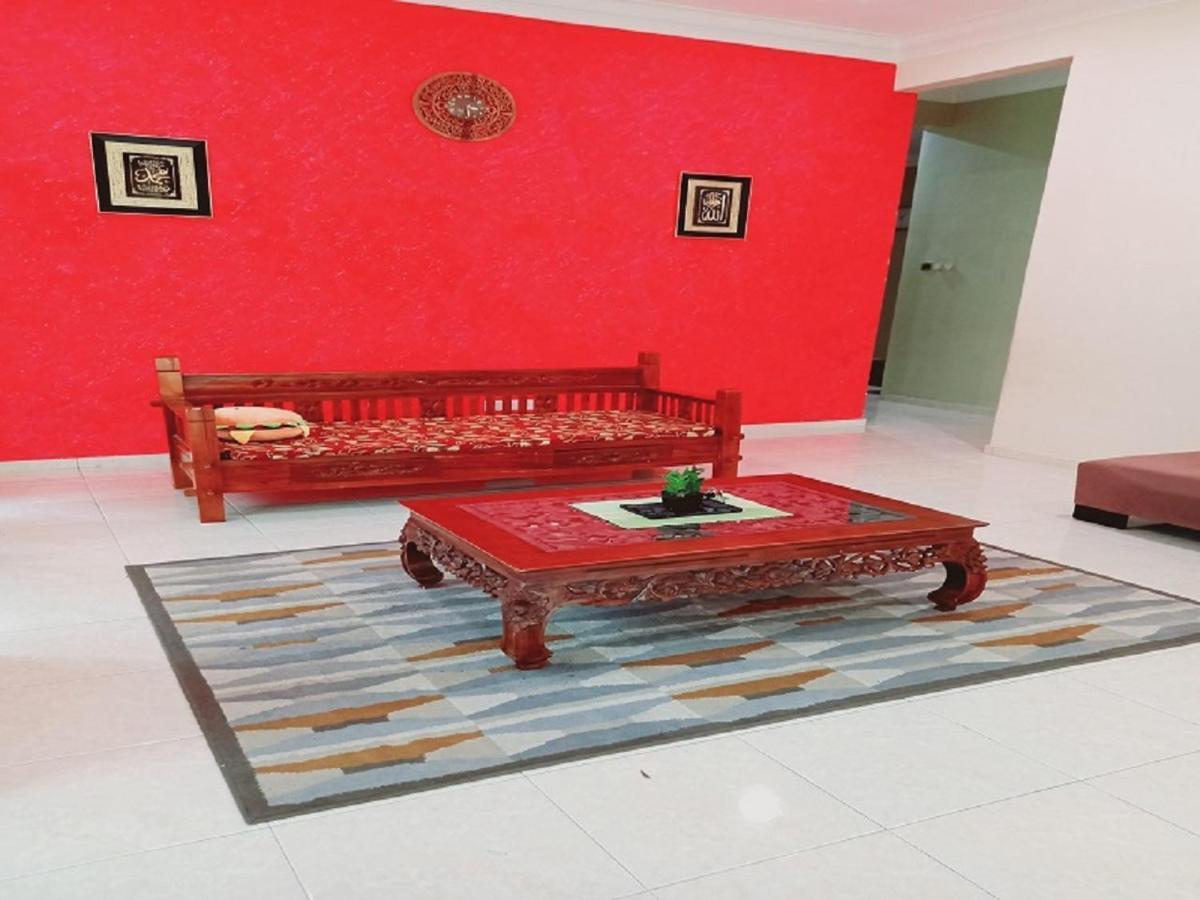 Bukit Baru Homestay Malacca Exterior foto